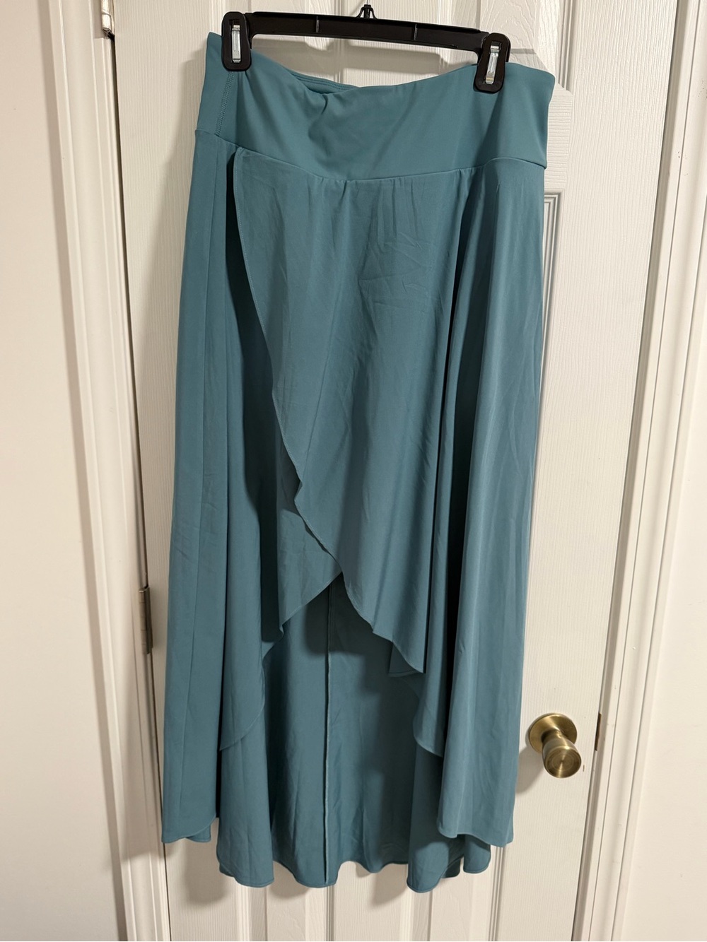 HALARA Teal High-Low Cascade Maxi Skirt